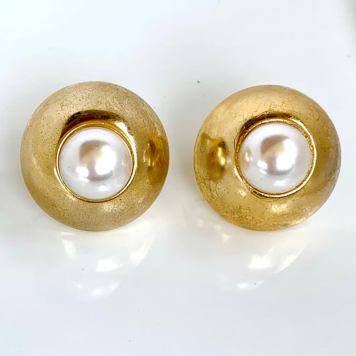 Vintage Stud  Pearl Earrings