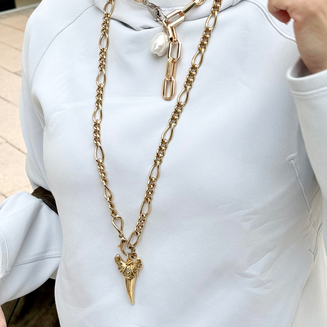 Black Gold Dipped Shark Tooth Necklace - Mano Niho Kahi Black– ke aloha  jewelry