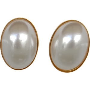 Oval Stud  Pearl Earrings