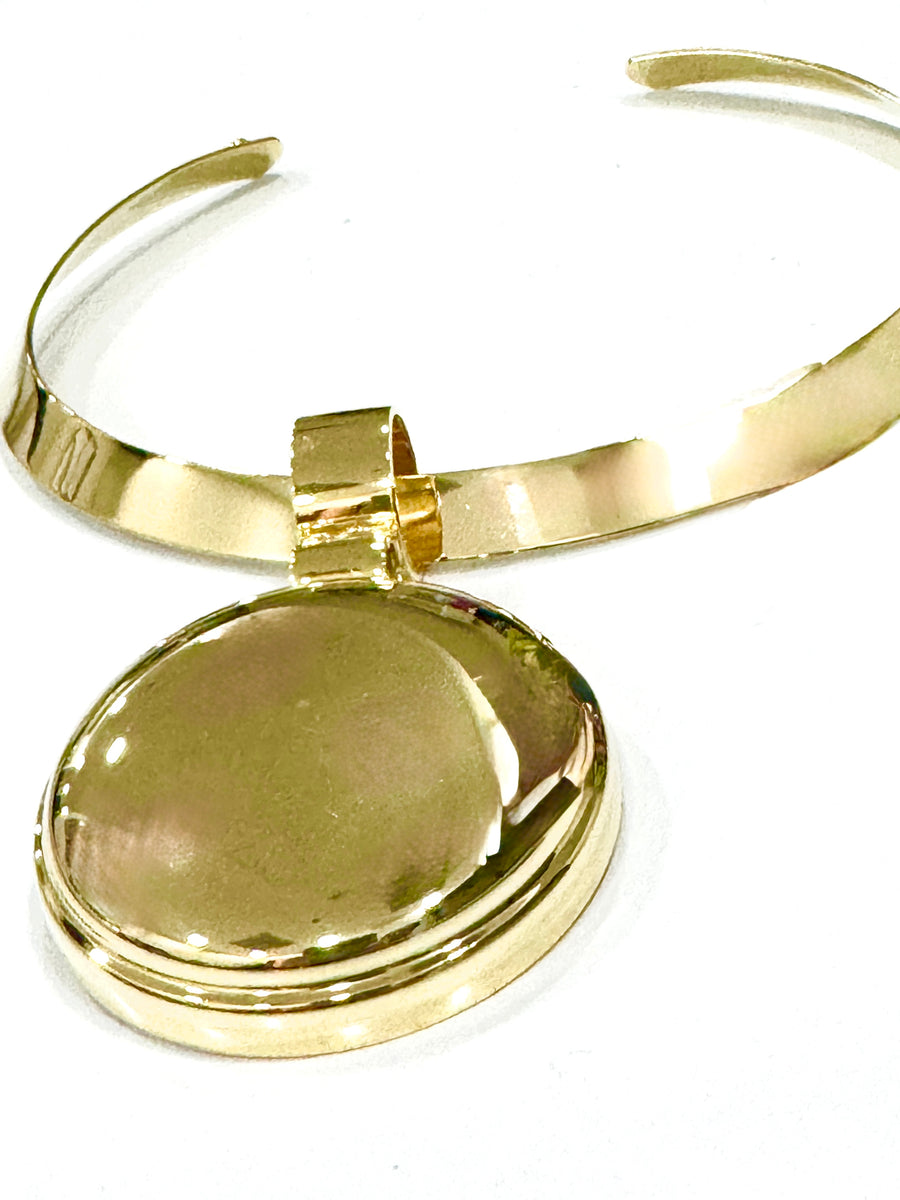 Maxi Circle Pendant   Ring Type Collar Necklace