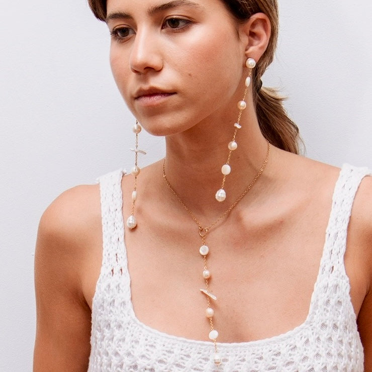 Linear Multi Pearls Long Earrings