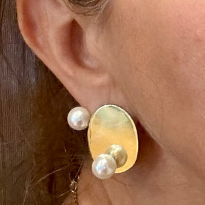 Large Antena Pearls Earrings