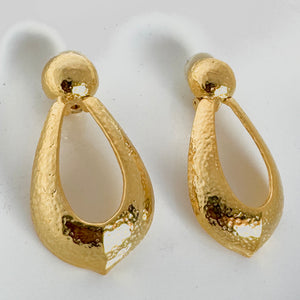 Vintage Dangle Hamered  Gold Earrings