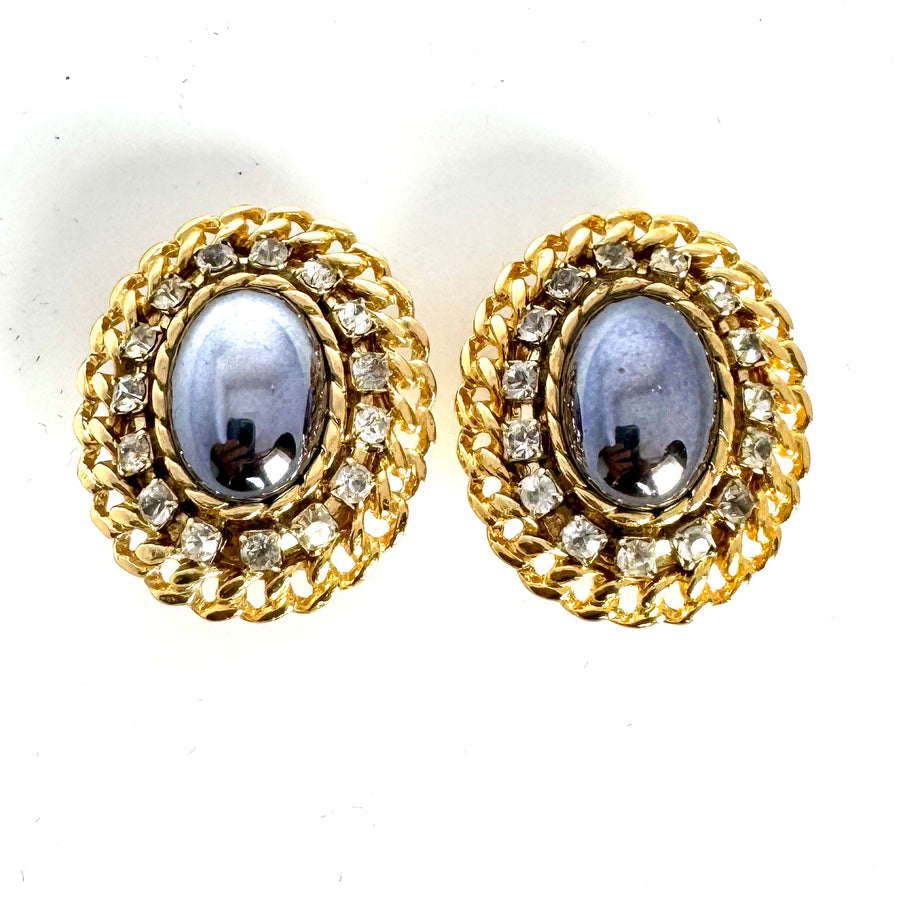 Vintage Oval Classic Earrings