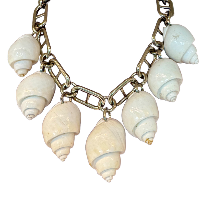 Seashell Orilla Unique Necklace