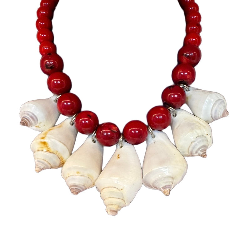 Seashell Orilla Unique Necklace