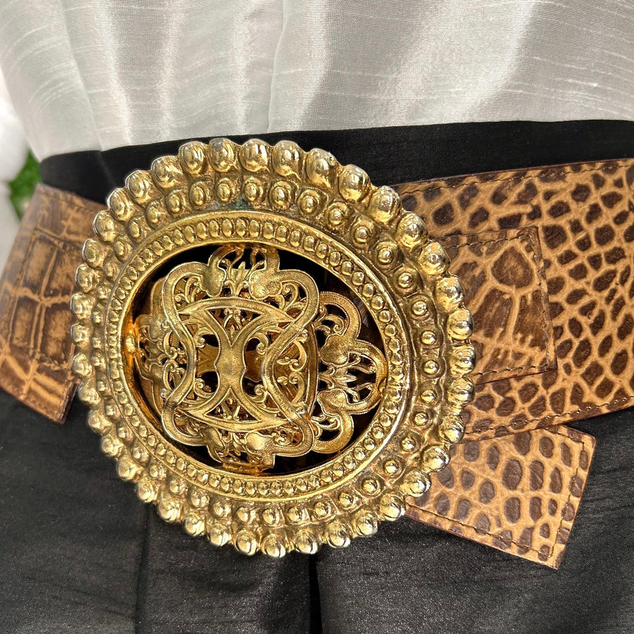 Unique  Statement Belt Buckle 12