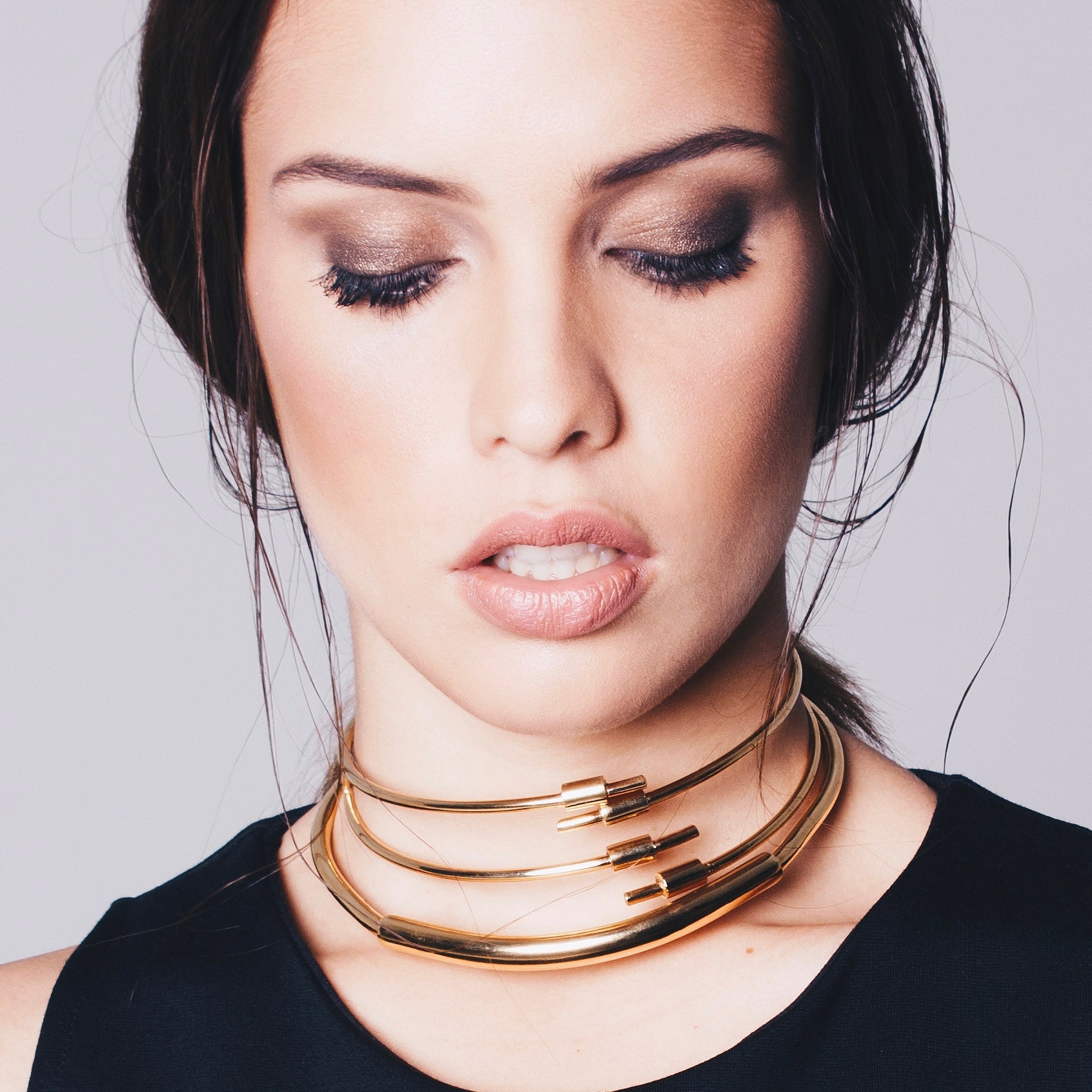 Black Leather Choker Necklace – Viviane Guenoun