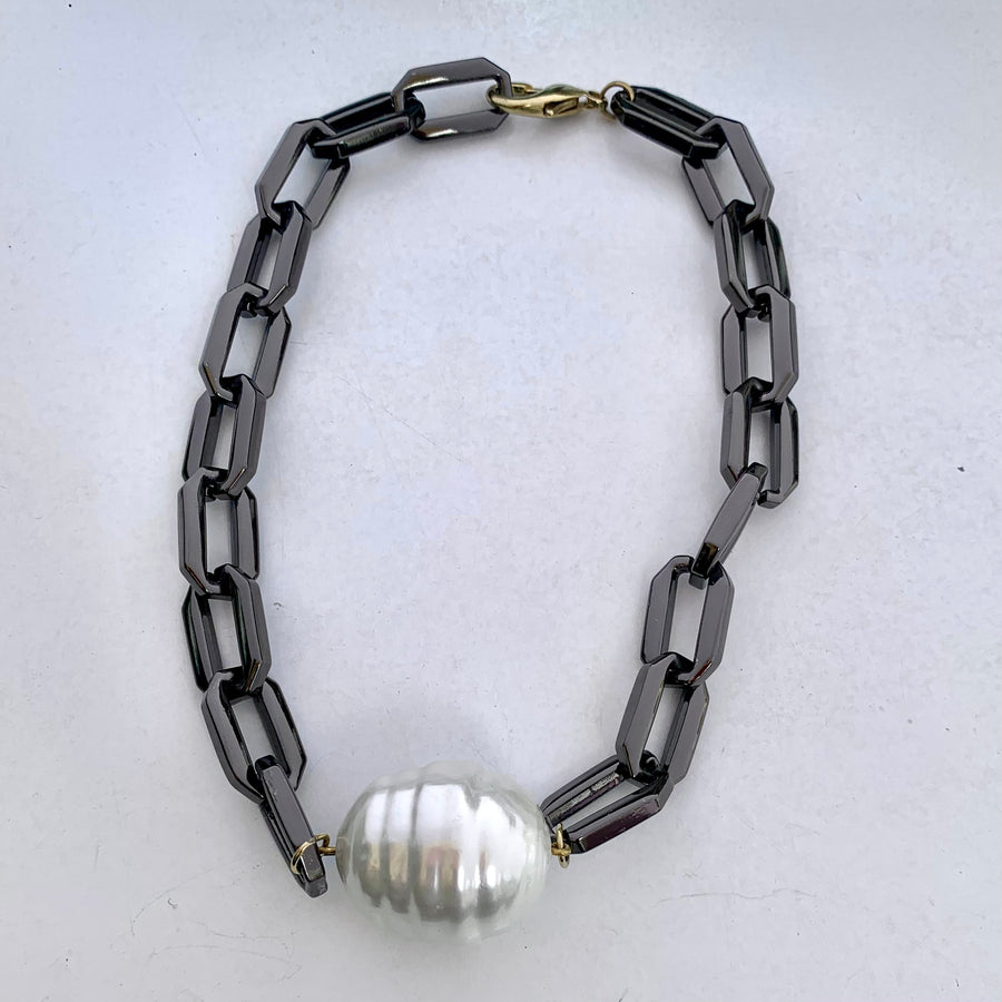 Chunky Chain Necklace with Pearl Pendant