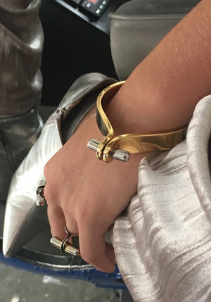 dada-simple-close-industrial-bracelet